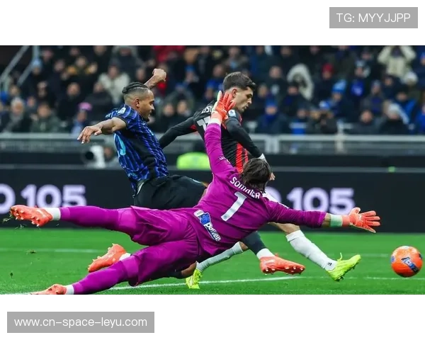 米兰公布意甲补赛首发，莱奥恩昆库领衔锋线